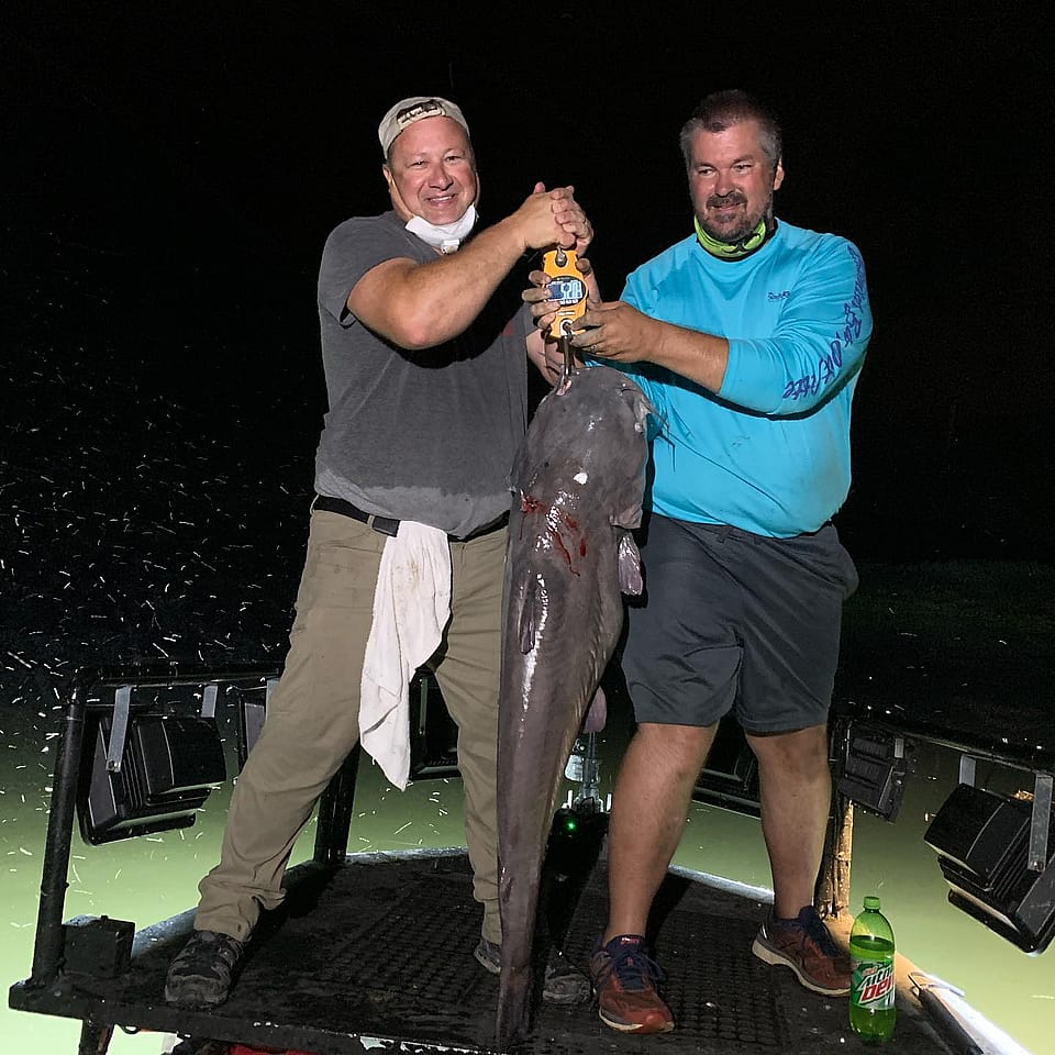 NIGHT-TIME BOWFISHING with My New GIANT Boat for the FIRST TIME!!! 