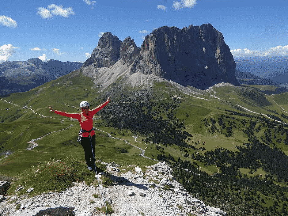 MultiPitch Rock Climbing in the Dolomites Outguided