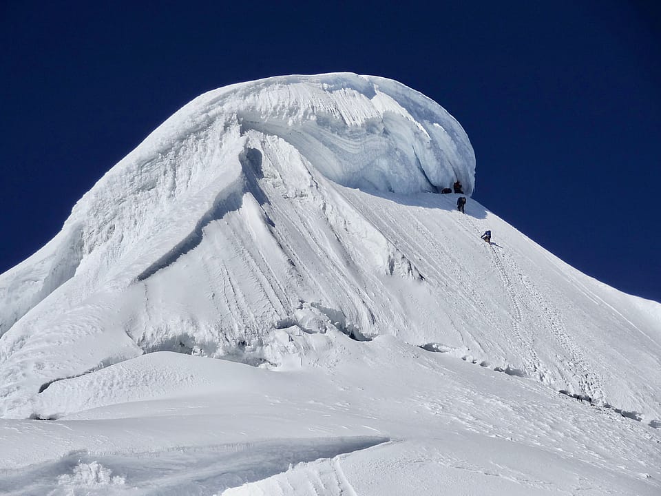 Mountaineering in the Cordillera Blanca Peru. climbing the Ishinca