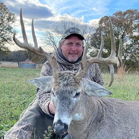4 Day Muzzleloader Whitetail Deer Hunt in Missouri Outguided