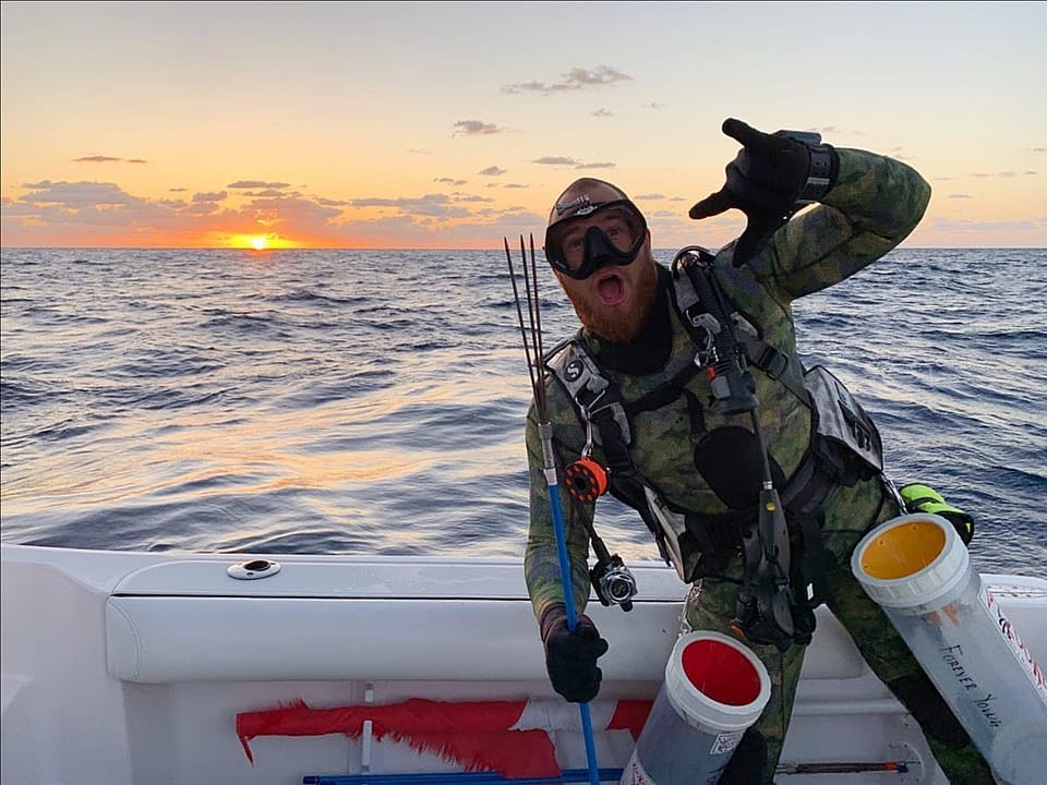 4Hour Reef and Wreck Freedive Spearfishing Excursion Outguided