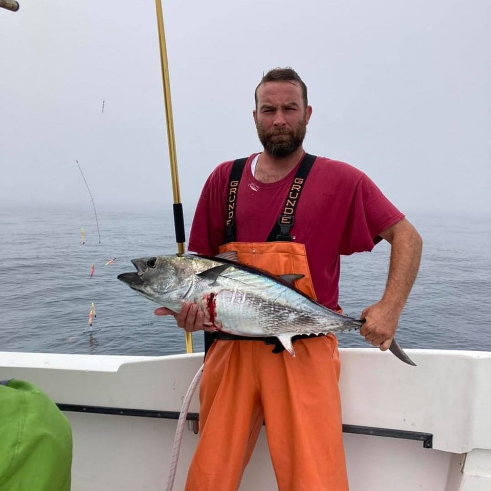 Offshore Deep Sea Tuna Fishing Trip