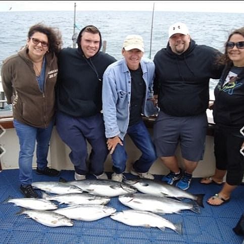 6-Hour Kewaunee Salmon Fishing Charter | Outguided