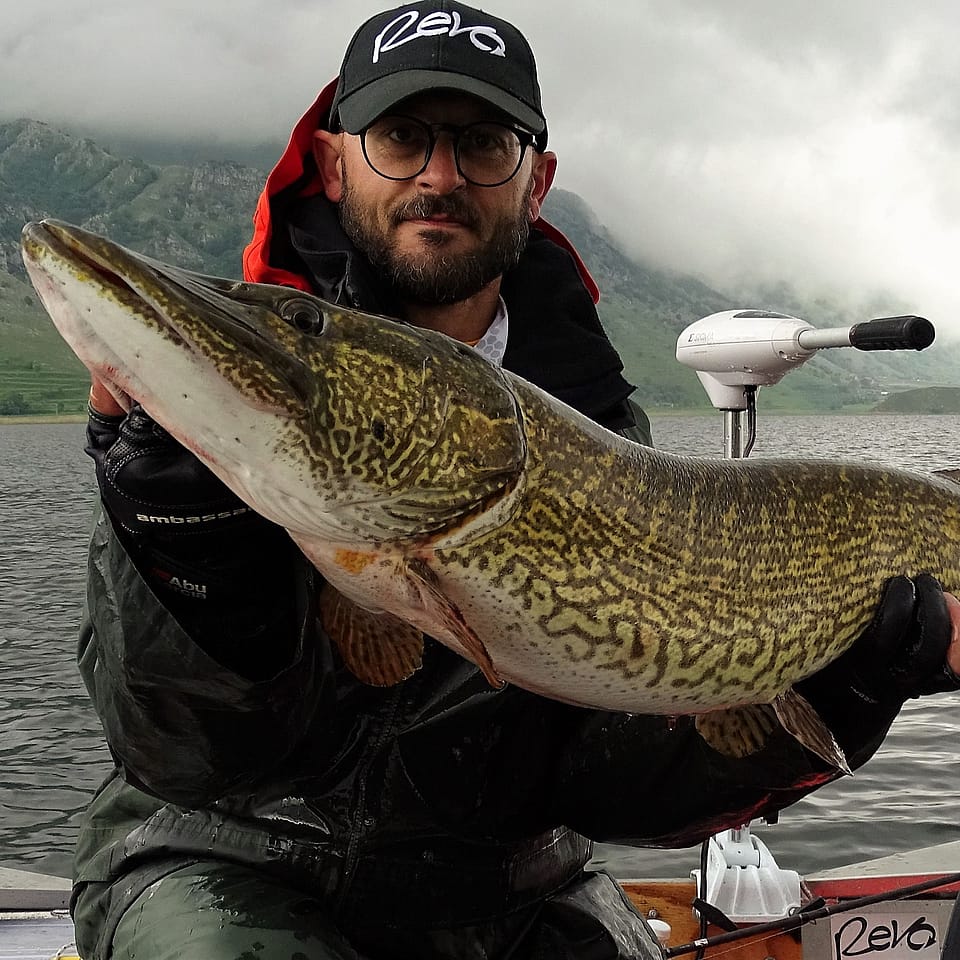 Pike fishing in Italy | Outguided