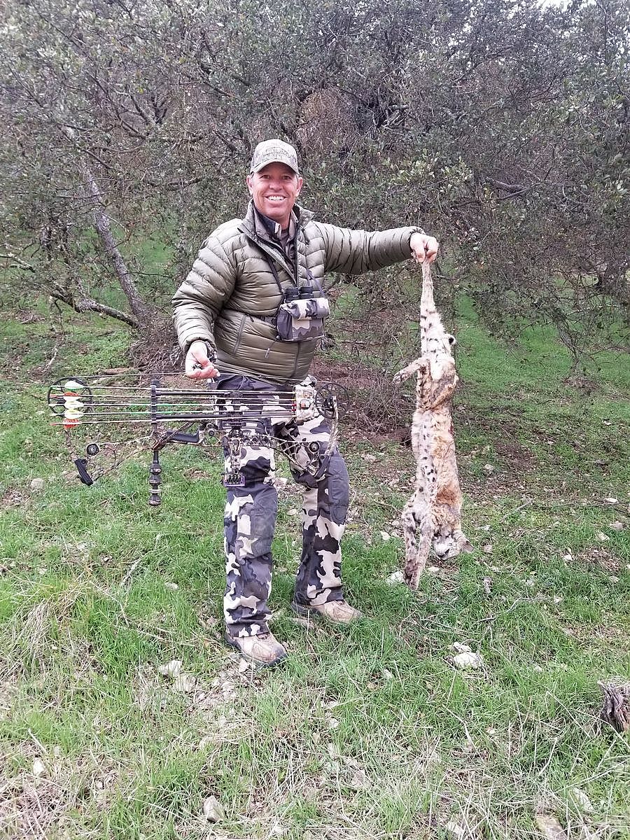 1 Day Varmint and Predator Hunting in California Outguided