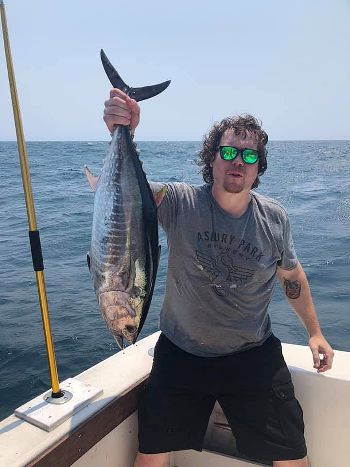 Full Day Inshore Tuna Fishing Charter in New Jersey Outguided